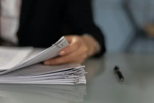Salerno, aperture straordinarie per la carta d’identità elettronica