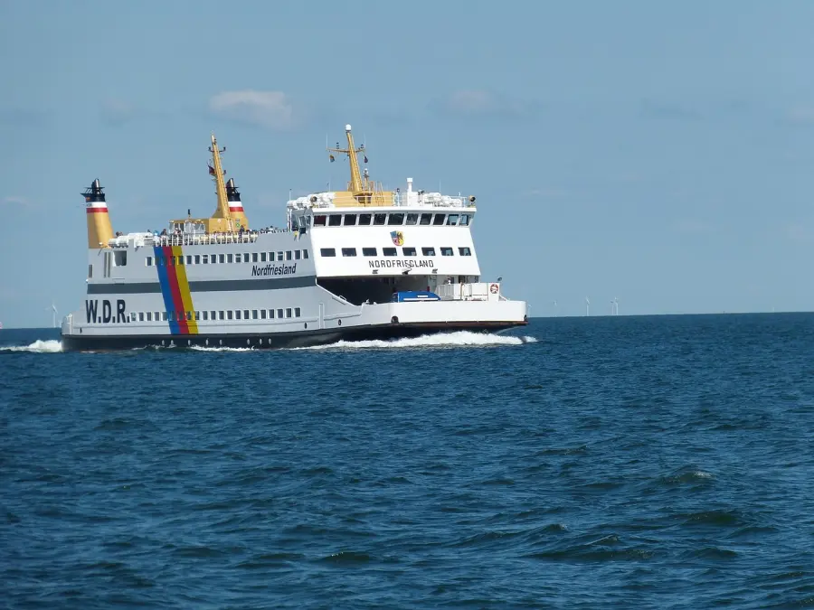 Campania, il progetto Terra–Mare integra trasporto pubblico e collegamenti marittimi