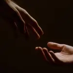 Crotone, inaugurata “Una stanza tutta per sé”: uno spazio protetto per le donne vittime di violenza