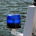 Savona, tenta di rubare in un negozio e aggredisce clienti e poliziotti: arrestata 47enne