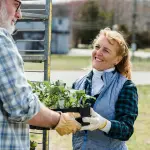 Pensionati e servizio civile: la proposta UIL tra integrazione al reddito e coesione sociale